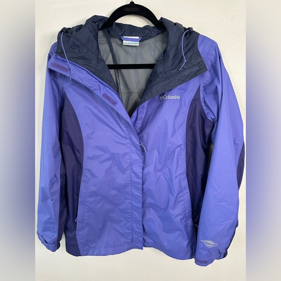 Columbia Omni tech‎ rain jacket purple/blue color size medium - Picture 1 of 8
